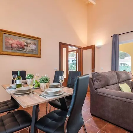 Villa Solparc 589 *